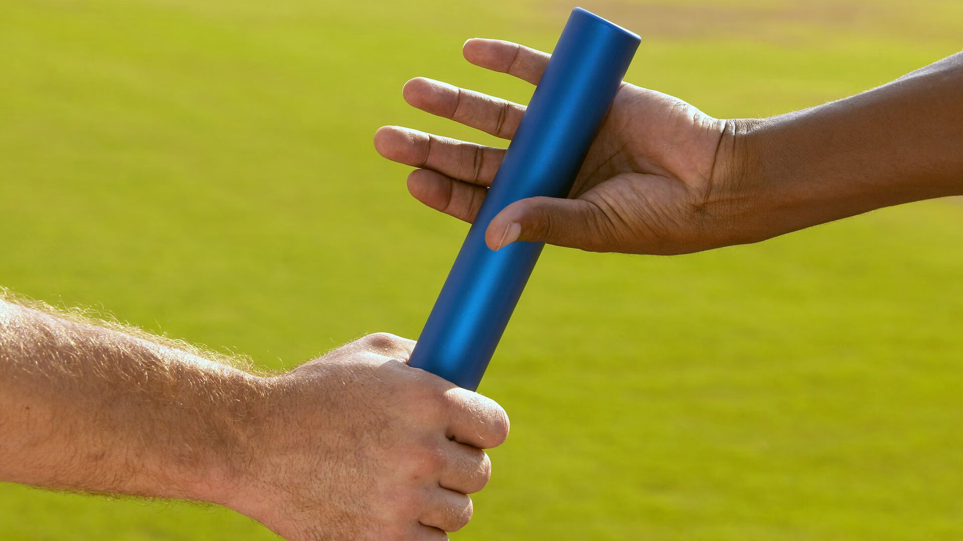 国际合作：多国选手共聚一堂比拼技艺，国际合作有什么好处